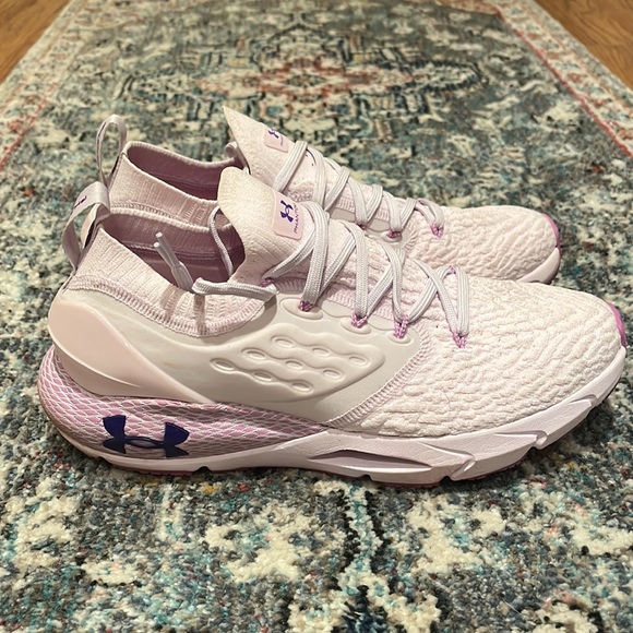 Pink with purple accents - Picture 2 of 3